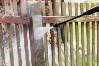 Deck & Fence Cleaning in Rocky Point, Florida